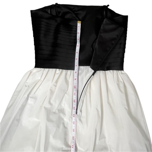 NWT Max And Cleo Black & Off White Strapless Dress - Size 4 - Picture 4 of 12